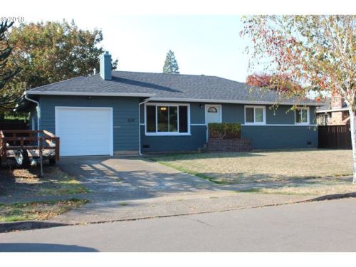 655 Joyce St, Woodburn OR  97071-5325 exterior
