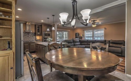 56 Woodland Park, Huntington CT  06484-5347 exterior
