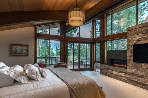 8209 Valhalla Dr, Truckee CA  96161-3300 exterior