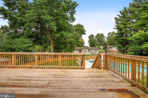 7302 Aspen Ct, Middletown MD  21769-7605 exterior