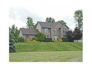 113 Heartland Dr, Butler, PA 16001-2969