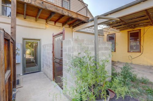 117 Elati St, Denver CO  80223-1404 exterior