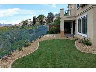 2935 Carmelo Dr, Henderson NV  89052-4100 exterior