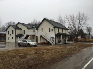 18 Chocorua Rd, Tamworth, NH 03886-5017