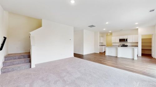 8404 Hawkview Dr, Fort Worth TX  76179-4362 exterior