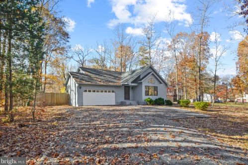 11202 Wilderness Park Dr, Spotsylvania, VA 22551-8329