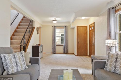 2487 13th Ave, Saint Paul MN  55109-2437 exterior