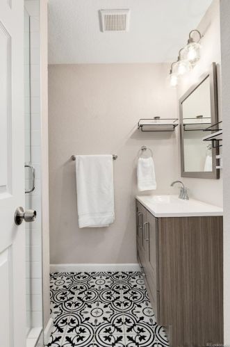 4665 Jason St, Englewood CO  80110-5607 exterior