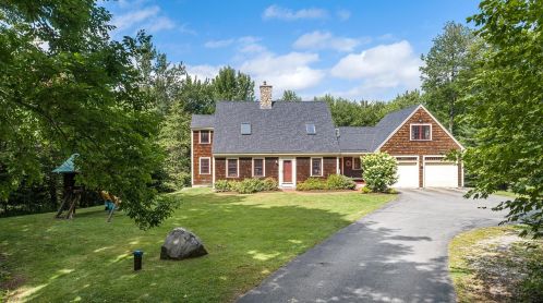 96 Northwood Ln, New London, NH 03257-5798