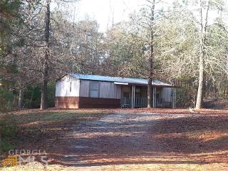 203 Creekwood Rd, Winder, GA 30680-3454