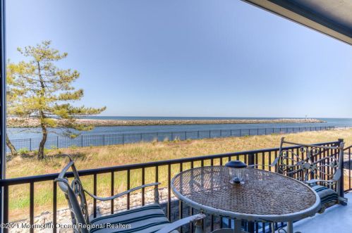 59 Harborhead Dr, Point Pleasant Beach, NJ 08742-2681