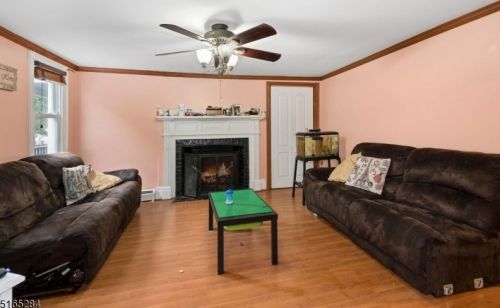 631 Grand Ave, Rahway NJ  07065-3419 exterior