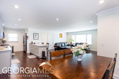 1723 Hardin Ave, Atlanta GA  30337-2059 exterior