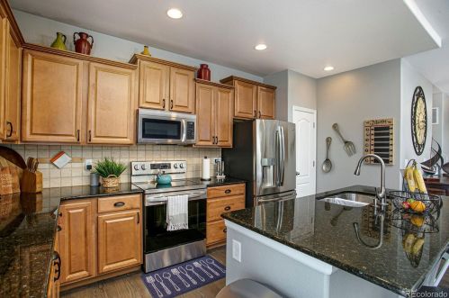 24424 4th Dr, Aurora CO  80018-1594 exterior