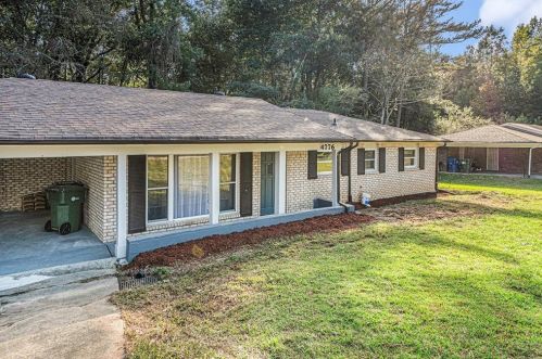 4776 Apache Trl, Atlanta GA  30331-7002 exterior