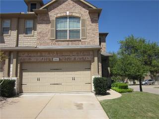 321 Starleaf Trl, Garland TX  75040-0975 exterior