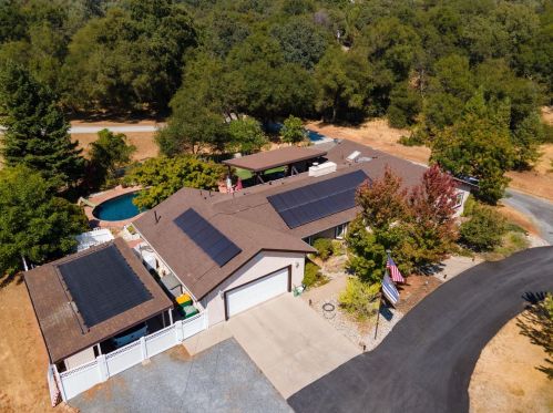 1830 Buckhorn Ln, Rescue, CA 95672-9561