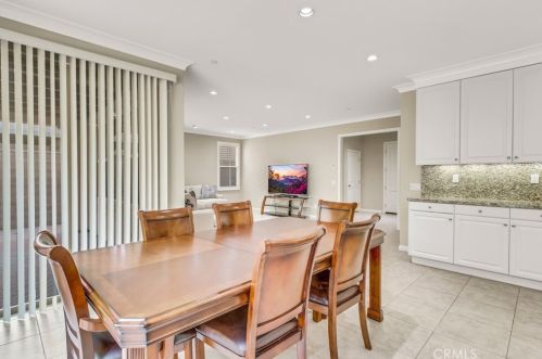 81 Kimbal, Irvine CA  92620 exterior