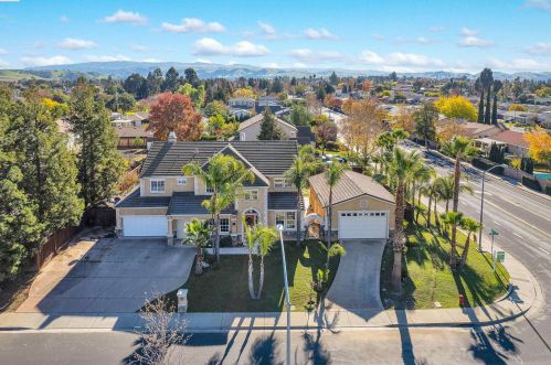 2021 Cabernet Way, Livermore, CA 94550-8682