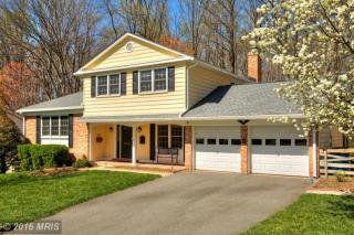 8106 Chivalry Rd, Annandale, VA 22003-1334