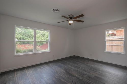 2250 Capri Dr, Fort Worth TX  76114-1949 exterior