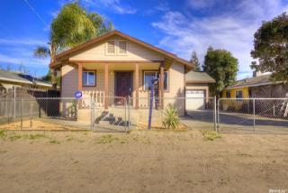 1420 Woodlane Ave, Modesto, CA 95358-5218