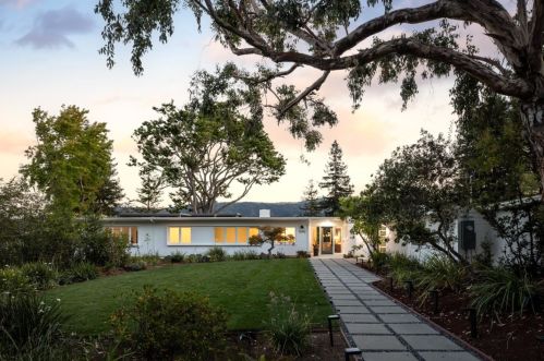 1092 Valley View Ct, Los Altos, CA 94024-4772