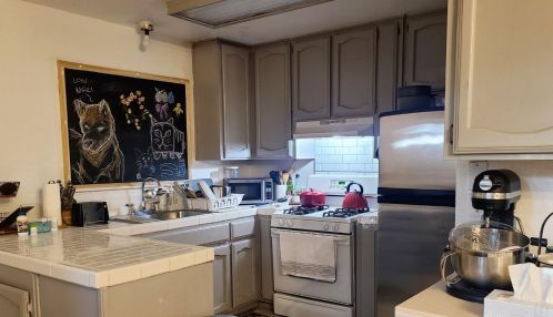 910 Elm Ave, Modesto, CA 95351-1818