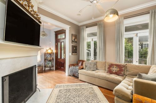 75 Sowell St, Mount Pleasant, SC 29464-2660