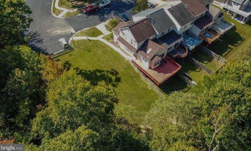 250 Woodland Green Way, Aberdeen MD  21001-2945 exterior