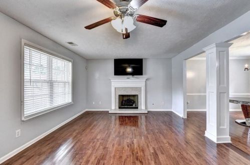 4456 Glen Heights Trl, Lithonia, GA 30039-7605