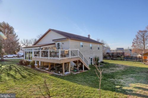 3601 Middleboro Rd, York PA  17315-4466 exterior