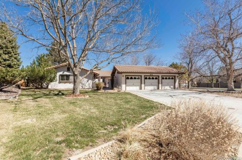 6111 Pacific Cir, Denver, CO 80227-2582