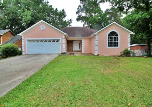 362 Lakeshore Dr, Stockbridge, GA 30281-1709