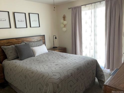 2642 Sable Way, Aurora CO  80014-2404 exterior