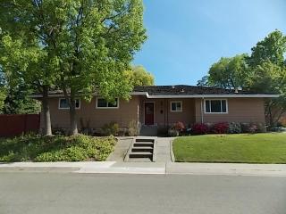 6326 Moraga Dr, Carmichael, CA 95608-1180