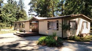 16620 Jordan St, Gate, WA 98579-9551