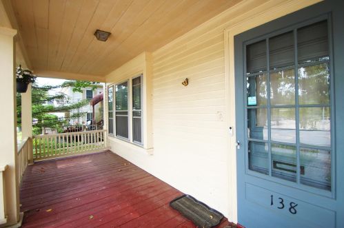 138 Broadway, Dover, NH 03820-3231