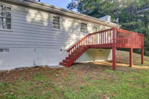 1766 Stag Dr, Conyers GA  30012-3643 exterior