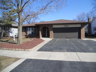 18541 Carpenter St, Homewood IL  60430-3533 exterior