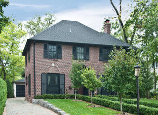 252 Franklin Rd, Glencoe, IL 60022-1214