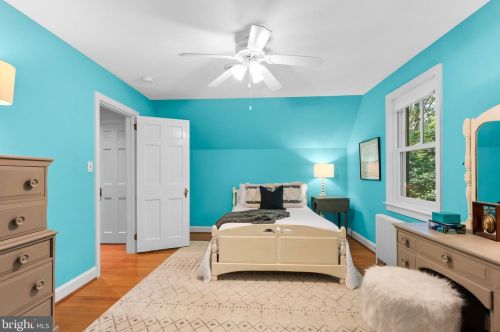 1118 Dl Dr, Silver Spring MD 20910-1601 exterior