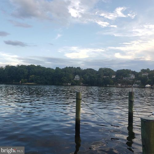 583 Jumpers Hole Rd, Severna Park MD  21146-2637 exterior