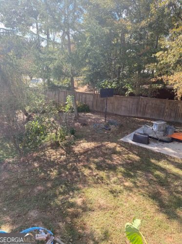 1104 Brookstone Estates Dr, Loganville, GA 30052-9273