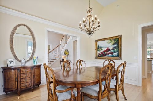 267 Middaugh Rd, Willowbrook IL  60514-1067 exterior