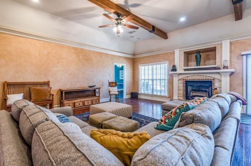 3064 Ball Rd, Whitewright TX 75491-6011 exterior