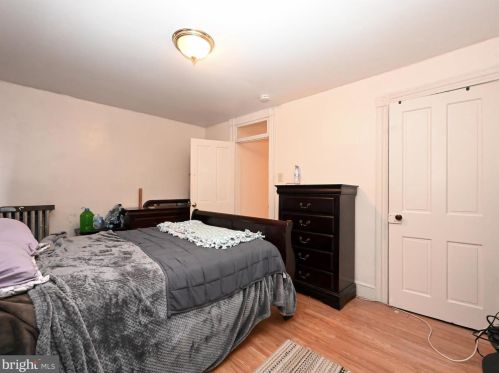 413 Howard Ave, Lancaster PA  17602-4419 exterior