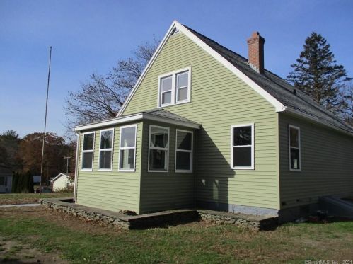 539 Riverside Dr, Fabyan, CT 06255-2129