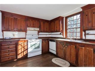 55 East Rd, Meriden CT  06450-6959 exterior