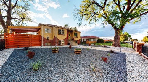 3621 Holly St, Denver, CO 80207-1211